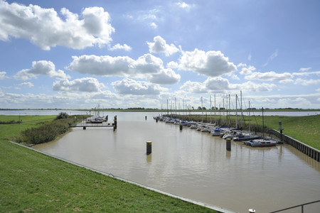 Oldersumer Hafen